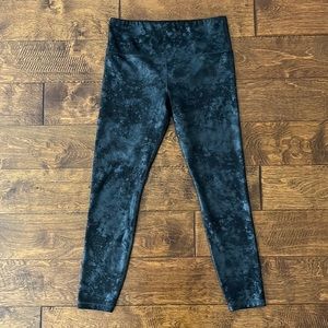 Athleta elation tights size Medium